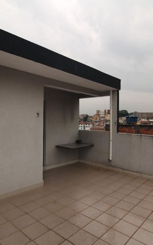 Casa para alugar com 102m², 3 quartos e 2 vagasQuintal