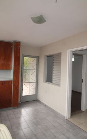 Casa para alugar com 102m², 3 quartos e 2 vagasÁrea de Serviço