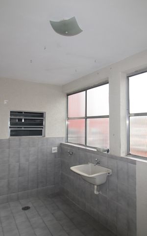 Casa para alugar com 102m², 3 quartos e 2 vagasÁrea de Serviço