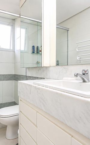 Apartamento para alugar com 91m², 2 quartos e 2 vagas Apartamento para alugar com 91m², 2 quartos e 2 vagasBanheiro