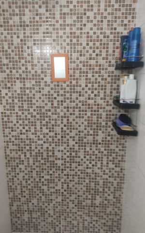 Casa de condomínio para alugar com 53m², 2 quartos e 1 vaga Casa de condomínio para alugar com 53m², 2 quartos e 1 vagaBanheiro