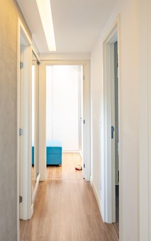 Apartamento à venda com 128m², 2 quartos e 2 vagas Apartamento à venda com 128m², 2 quartos e 2 vagasCorredor