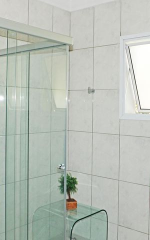 Casa de condomínio à venda com 820m², 4 quartos e 4 vagasSuíte Banheiro
