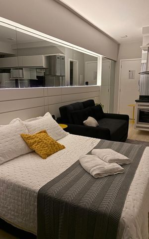 Studio à venda com 33m², 1 quarto e sem vaga Studio à venda com 33m², 1 quarto e sem vagaStudio