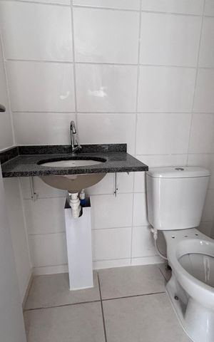 Apartamento à venda com 53m², 2 quartos e 1 vaga Apartamento à venda com 53m², 2 quartos e 1 vagaBanheiro do Quarto 1