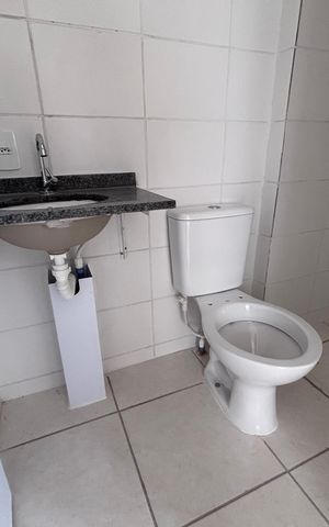 Apartamento à venda com 53m², 2 quartos e 1 vaga Apartamento à venda com 53m², 2 quartos e 1 vagaBanheiro