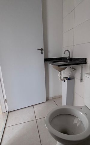 Apartamento à venda com 53m², 2 quartos e 1 vaga Apartamento à venda com 53m², 2 quartos e 1 vagaBanheiro