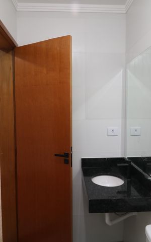 Casa à venda com 119m², 3 quartos e 2 vagasBanheiro da Suíte