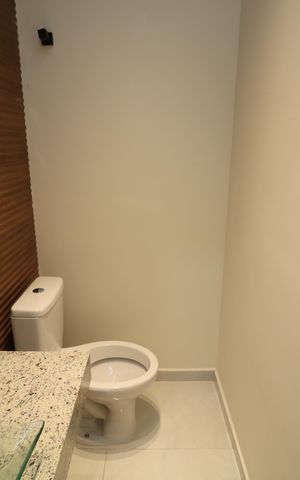 Casa à venda com 119m², 3 quartos e 2 vagasLavabo