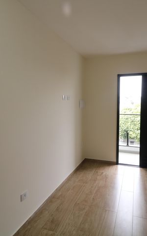 Casa à venda com 119m², 3 quartos e 2 vagasSuíte 