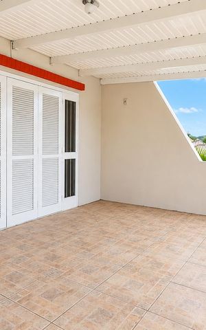 Casa para alugar com 180m², 3 quartos e 2 vagasVaranda