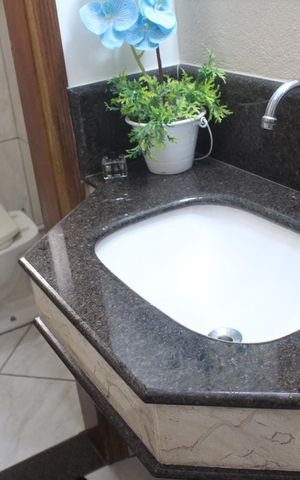 Casa para alugar com 500m², 4 quartos e 8 vagasBanheiro Social