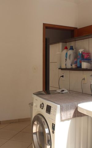 Casa para alugar com 500m², 4 quartos e 8 vagasÁrea de Serviço