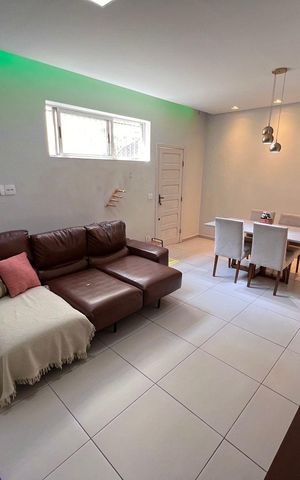 Apartamento para alugar com 120m², 3 quartos e 1 vaga Apartamento para alugar com 120m², 3 quartos e 1 vagaSala
