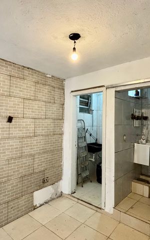 Casa para alugar com 38m², 1 quarto e sem vaga Casa para alugar com 38m², 1 quarto e sem vagaQuarto 1