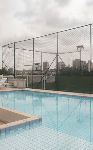 Apartamento à venda com 63m², 2 quartos e 2 vagasÁrea comum - Piscina