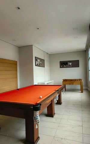 Apartamento para alugar com 156m², 3 quartos e 2 vagas Apartamento para alugar com 156m², 3 quartos e 2 vagasÁrea comum - Sala de Jogos