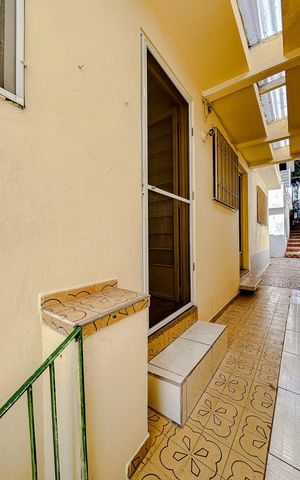 Casa para alugar com 60m², 1 quarto e sem vagaEntrada