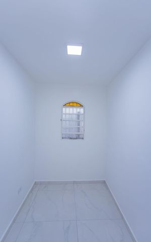 Casa à venda com 100m², 2 quartos e sem vaga Casa à venda com 100m², 2 quartos e sem vagaCloset Quarto 2