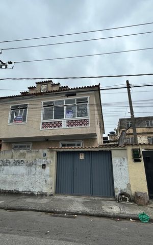 Casa à venda com 60m², 2 quartos e sem vagaFachada + placa