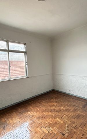 Casa à venda com 60m², 2 quartos e sem vagaSala