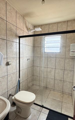 Casa para alugar com 140m², 3 quartos e 1 vaga Casa para alugar com 140m², 3 quartos e 1 vagaBanheiro