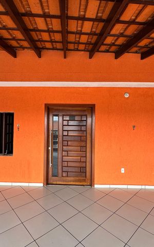 Casa para alugar com 140m², 3 quartos e 1 vaga Casa para alugar com 140m², 3 quartos e 1 vagaPorta