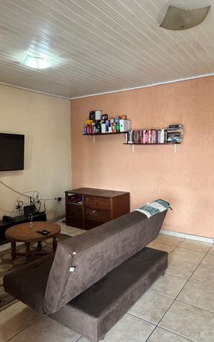 Casa para alugar com 140m², 3 quartos e 1 vaga Casa para alugar com 140m², 3 quartos e 1 vagaSala