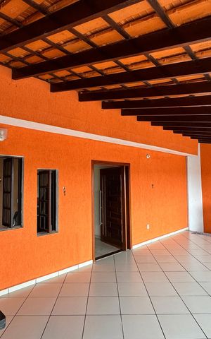 Casa para alugar com 140m², 3 quartos e 1 vaga Casa para alugar com 140m², 3 quartos e 1 vagaVaranda