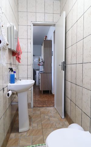 Casa para alugar com 150m², 3 quartos e 3 vagasBanheiro Social