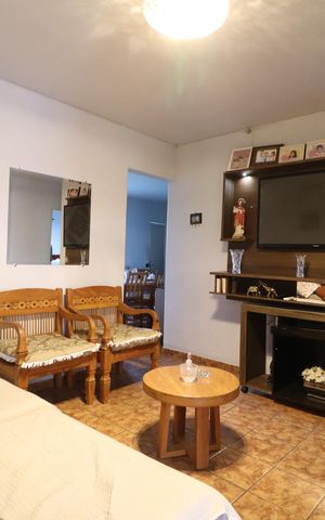 Casa para alugar com 150m², 3 quartos e 3 vagasSala