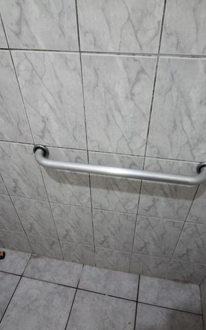 Casa à venda com 600m², 2 quartos e 1 vagaBanheiro