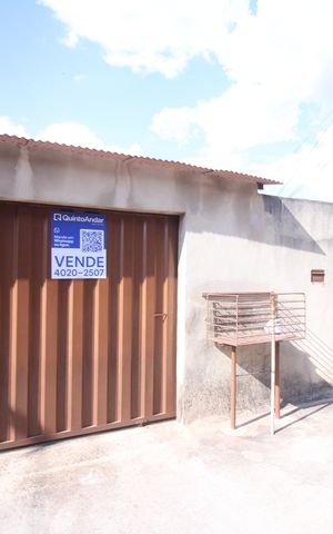 Casa à venda com 600m², 2 quartos e 1 vagaPlaquinha Instalada 05/09/2026 WZLX-687