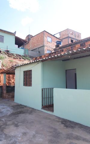 Casa à venda com 600m², 2 quartos e 1 vagaQuintal