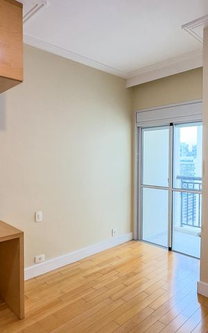 Apartamento à venda com 178m², 3 quartos e 3 vagas Apartamento à venda com 178m², 3 quartos e 3 vagasQuarto 3 - Suíte