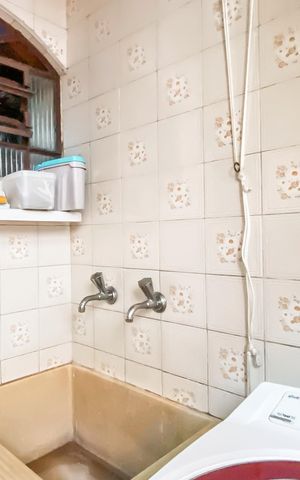 Casa à venda com 145m², 3 quartos e 2 vagas Casa à venda com 145m², 3 quartos e 2 vagasÁrea de Serviço