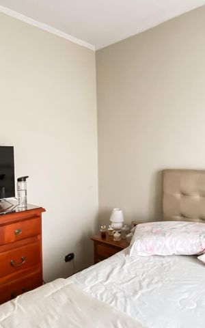 Casa à venda com 145m², 3 quartos e 2 vagas Casa à venda com 145m², 3 quartos e 2 vagasQuarto 1