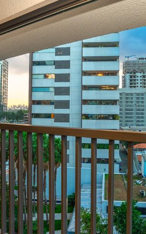 Apartamento para alugar com 42m², 1 quarto e sem vaga Apartamento para alugar com 42m², 1 quarto e sem vagaVaranda