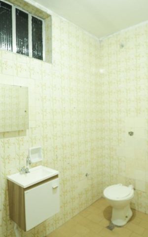 Casa para alugar com 60m², 1 quarto e sem vaga Casa para alugar com 60m², 1 quarto e sem vagaBanheiro