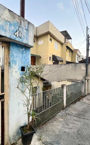 Casa para alugar com 60m², 1 quarto e sem vaga Casa para alugar com 60m², 1 quarto e sem vagaFachada