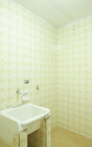 Casa para alugar com 60m², 1 quarto e sem vaga Casa para alugar com 60m², 1 quarto e sem vagaBanheiro