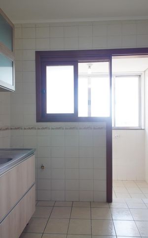 Apartamento à venda com 90m², 2 quartos e 1 vagaCozinha