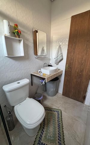 Casa à venda com 210m², 4 quartos e 4 vagas