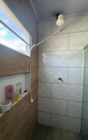 Casa à venda com 210m², 4 quartos e 4 vagas