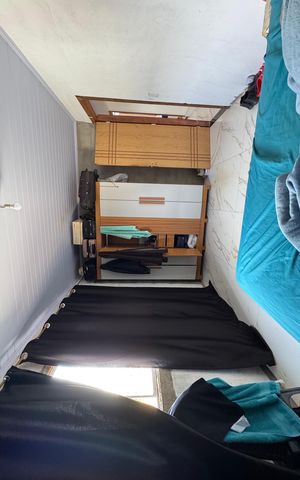 Casa à venda com 210m², 4 quartos e 4 vagas