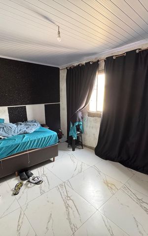 Casa à venda com 210m², 4 quartos e 4 vagas