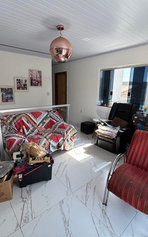 Casa à venda com 210m², 4 quartos e 4 vagas