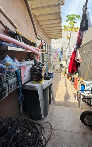 Casa à venda com 210m², 4 quartos e 4 vagas
