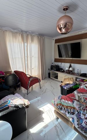 Casa à venda com 210m², 4 quartos e 4 vagas
