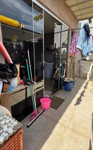 Casa à venda com 210m², 4 quartos e 4 vagas